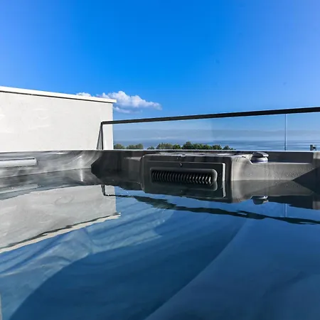 Luxury Skyline 아파트 *